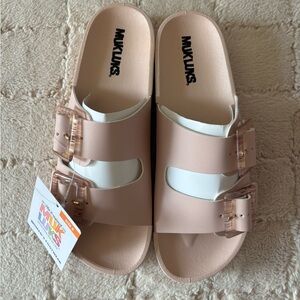 Muk Luks Women's Blush Slide Sandals. Never worn.